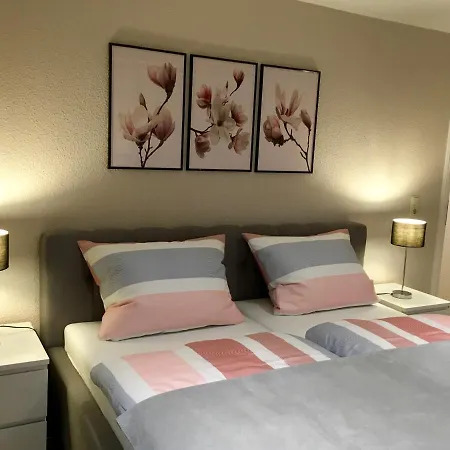 Schoene Am Mathildenbrunnen Quedlinburg